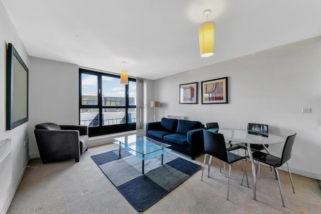 Cozycomfy Luxury Apartment London Exterior photo
