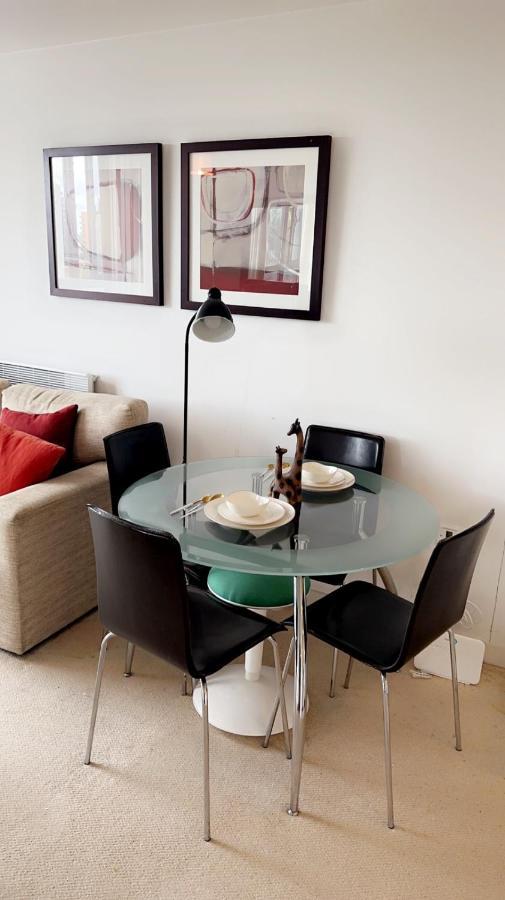 Cozycomfy Luxury Apartment London Exterior photo